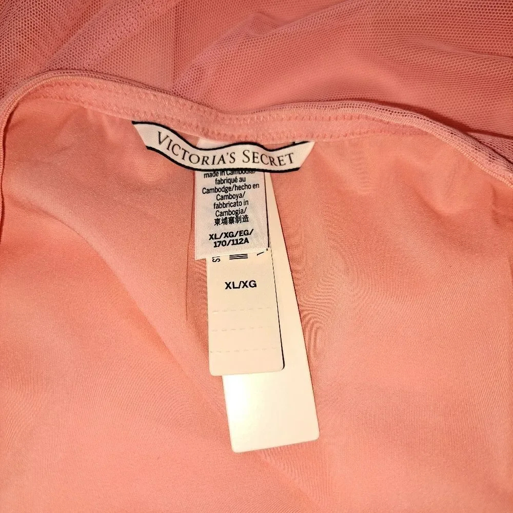 NWT Victoria Secret Ruched Mini Skirt